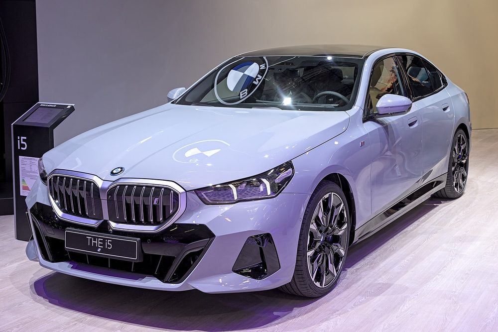 BMW i5 — voiture électrique disponible au Maroc