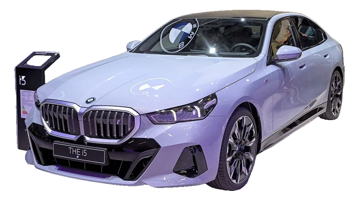 BMW i5 — voiture électrique disponible au Maroc