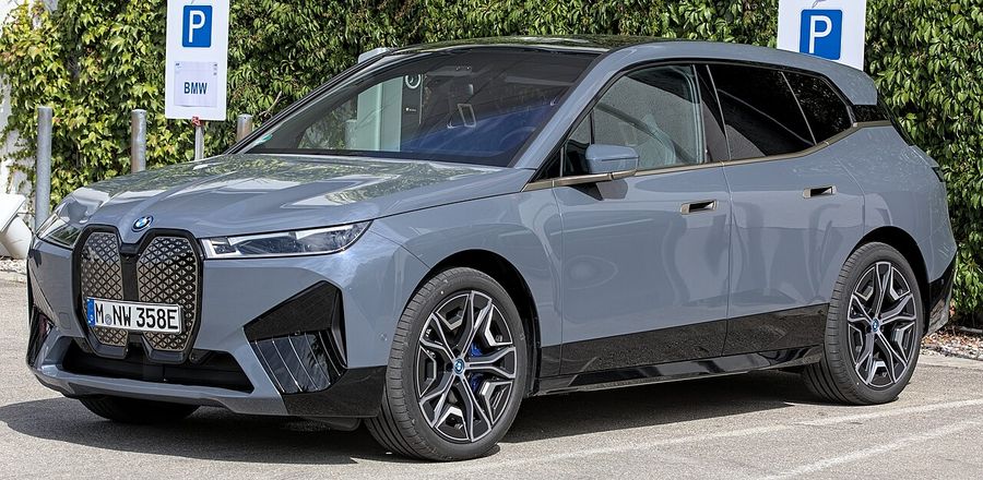 BMW iX — voiture électrique disponible au Maroc