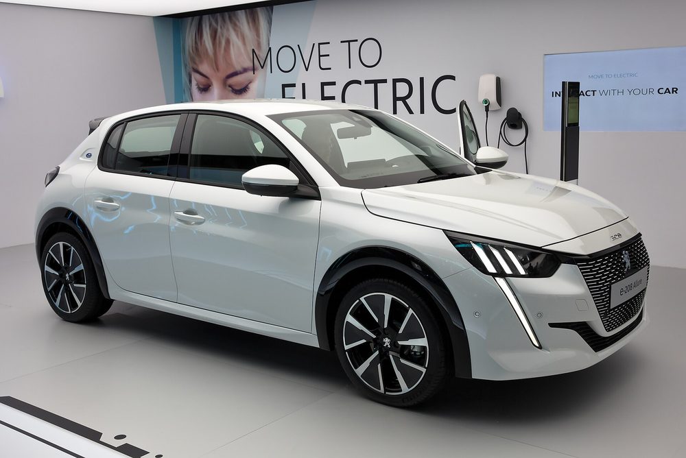 Peugeot e-208 — voiture électrique disponible au Maroc