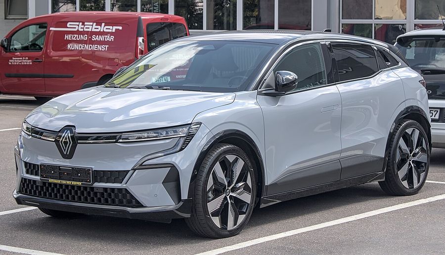 Renault Megane E-Tech — voiture électrique disponible au Maroc